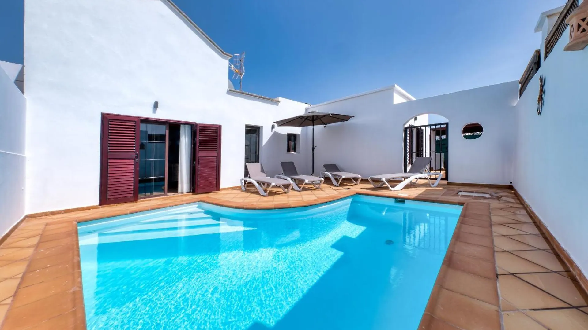 Villa Rosa-Private Pool, Quiet Area Arrecife  0*, Arrecife (Lanzarote)